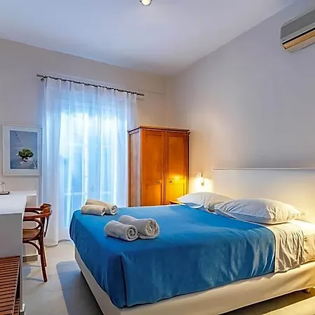 Hotel Manto 2*